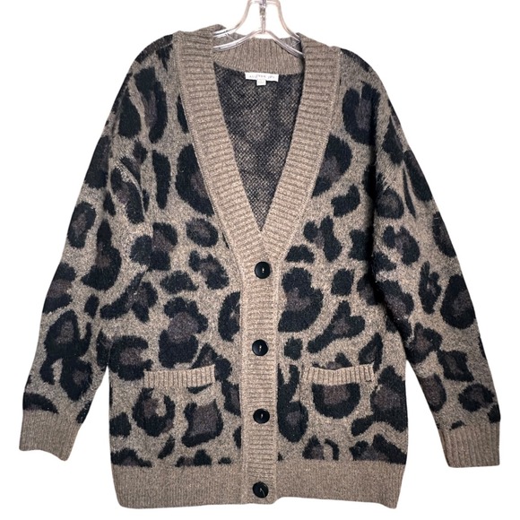 Allison Joy Sweaters - Allison Joy Leopard Print Cardigan Sweater Women's Large Button Front Cozy Knit‎